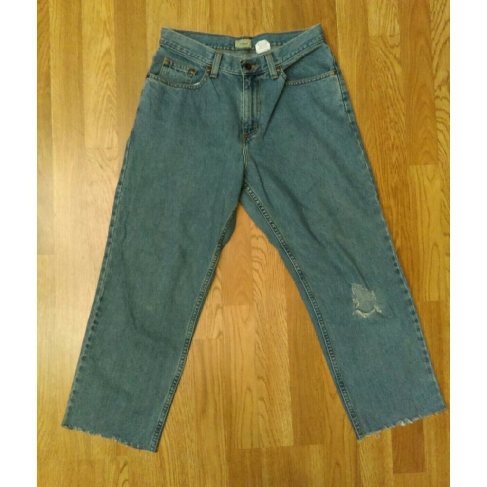 LL Bean Jeans Womens 100% Cotton Size Raw Cut Distressed Blue Denim 8P Petite